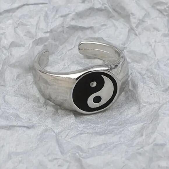Retro Style Harmony Symbol Alloy Fashion Accessories Adjustable Ring - Picture 5 of 7